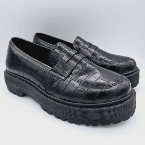 Lulus Maysie Black Crocodile Embossed Flatform Loafers Chunky Academia - Picture 3 of 12